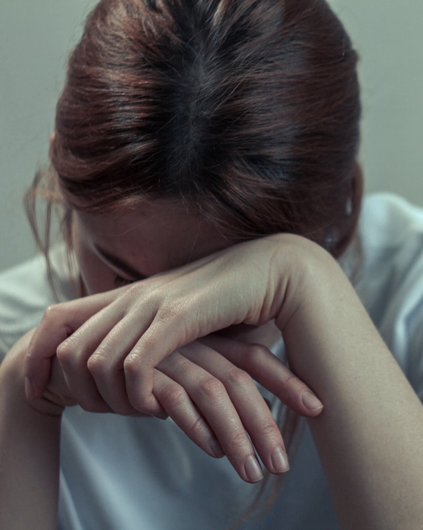 Mujer con expresión triste